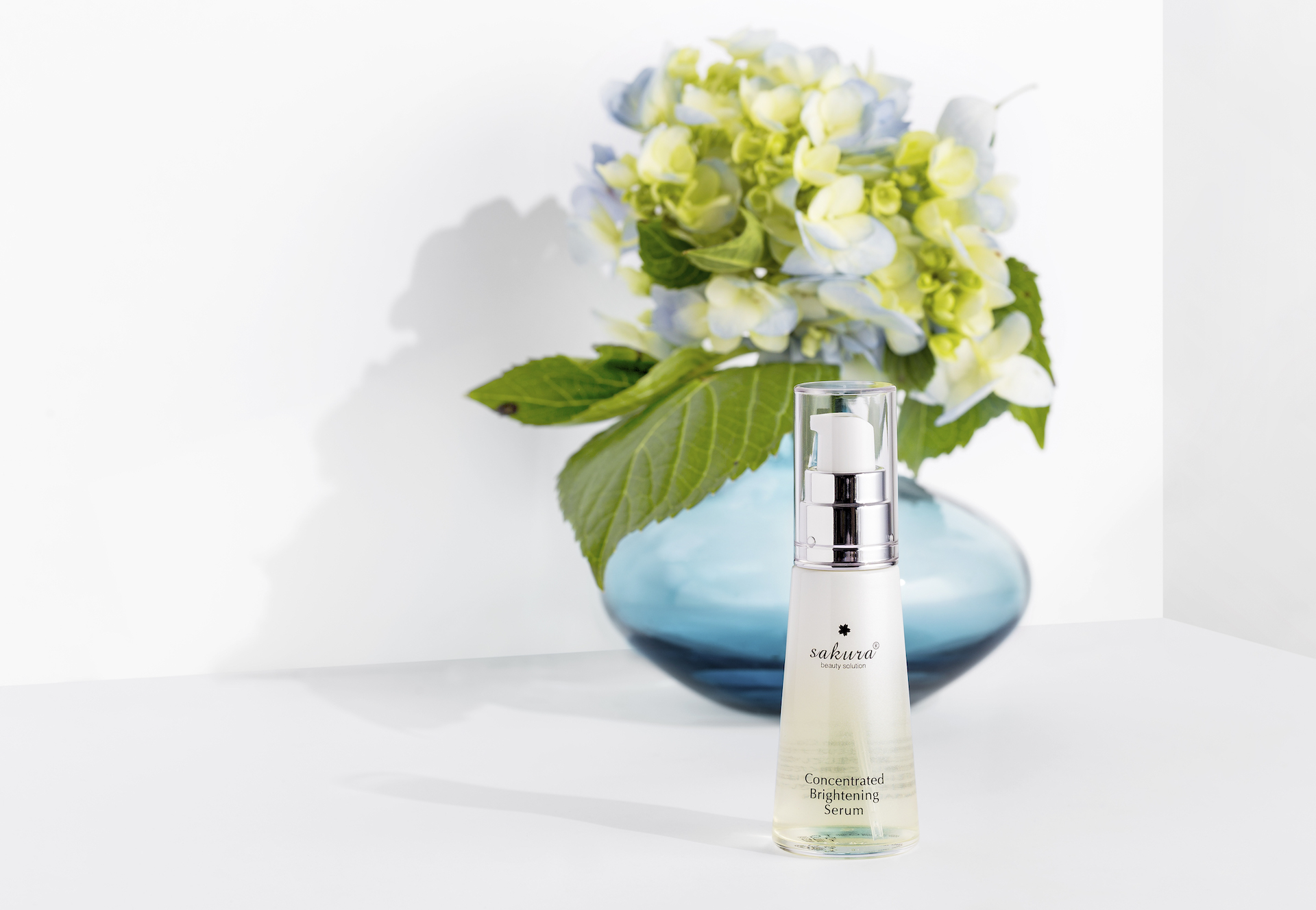 Review Concentrated Brightening Serum - trắng da và ngăn ngừa sạm nám
