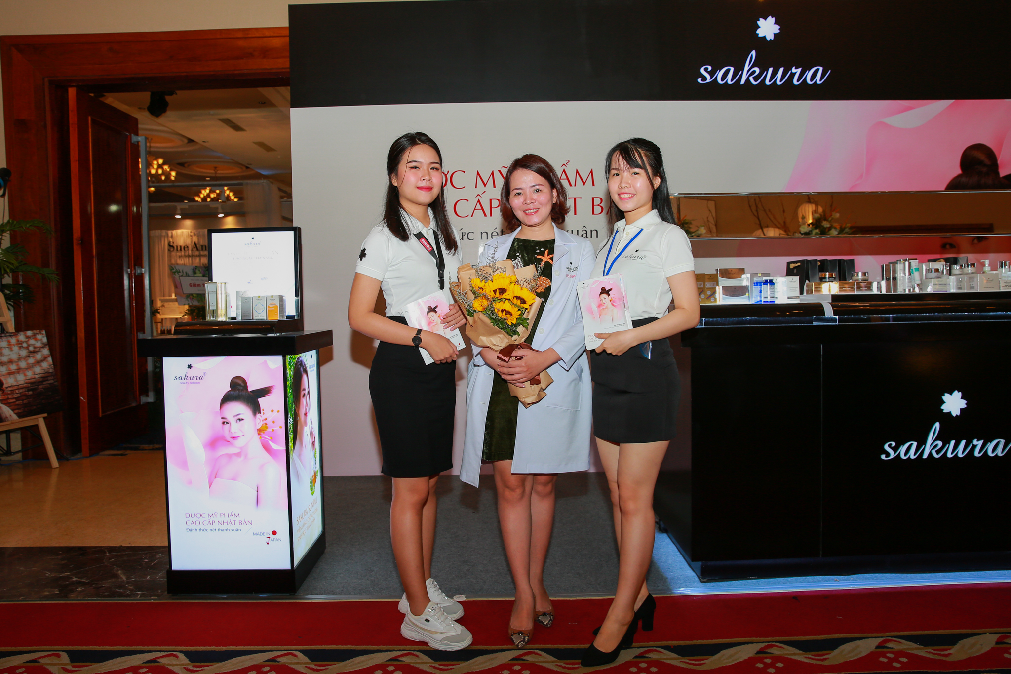 Bí quyết hóa thân thành cô dâu xinh đẹp cùng Sakura Nhật Bản