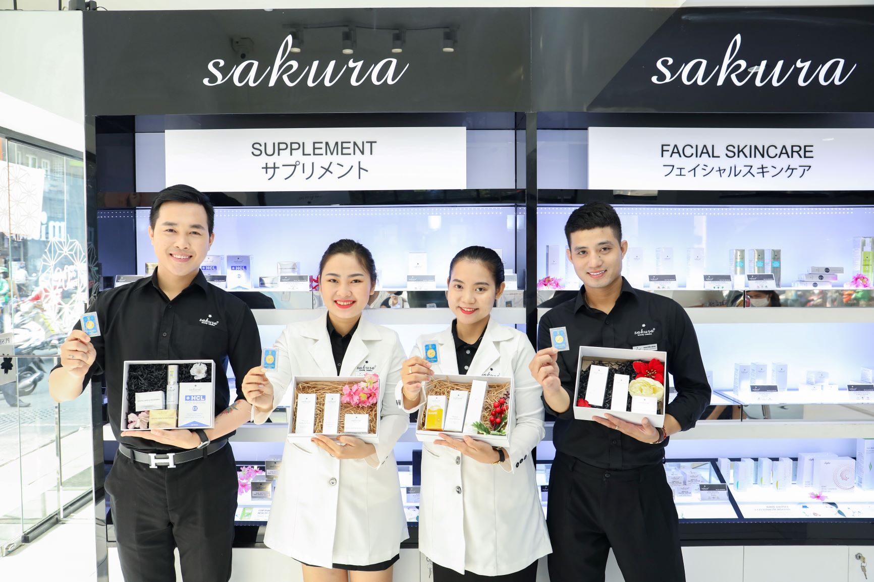 NGÀY VÍA THẦN TÀI –SĂN NGAY CHUỘT VÀNG SJC CỦA SAKURA BEAUTY