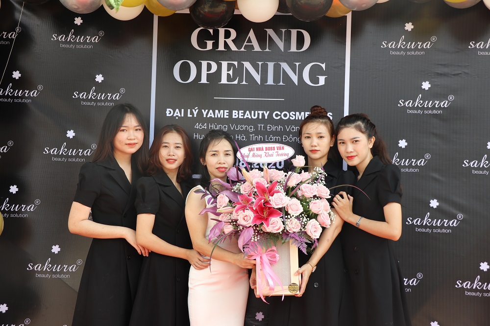 TƯNG BỪNG KHAI TRƯƠNG ĐẠI LÝ PHÂN PHỐI CHÍNH THỨC SAKURA TẠI LÂM HÀ – LÂM ĐỒNG