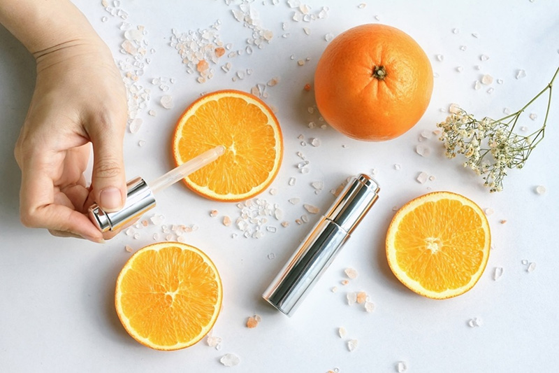Vitamin C trị mụn hiệu quả như thế nào?
