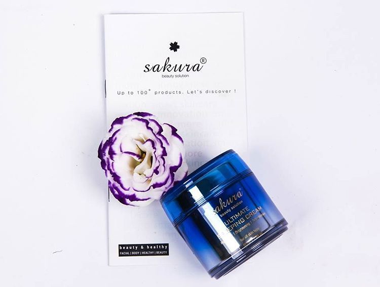 Giới thiệu mặt nạ ngủ Sakura Ultimate Sleeping Cream