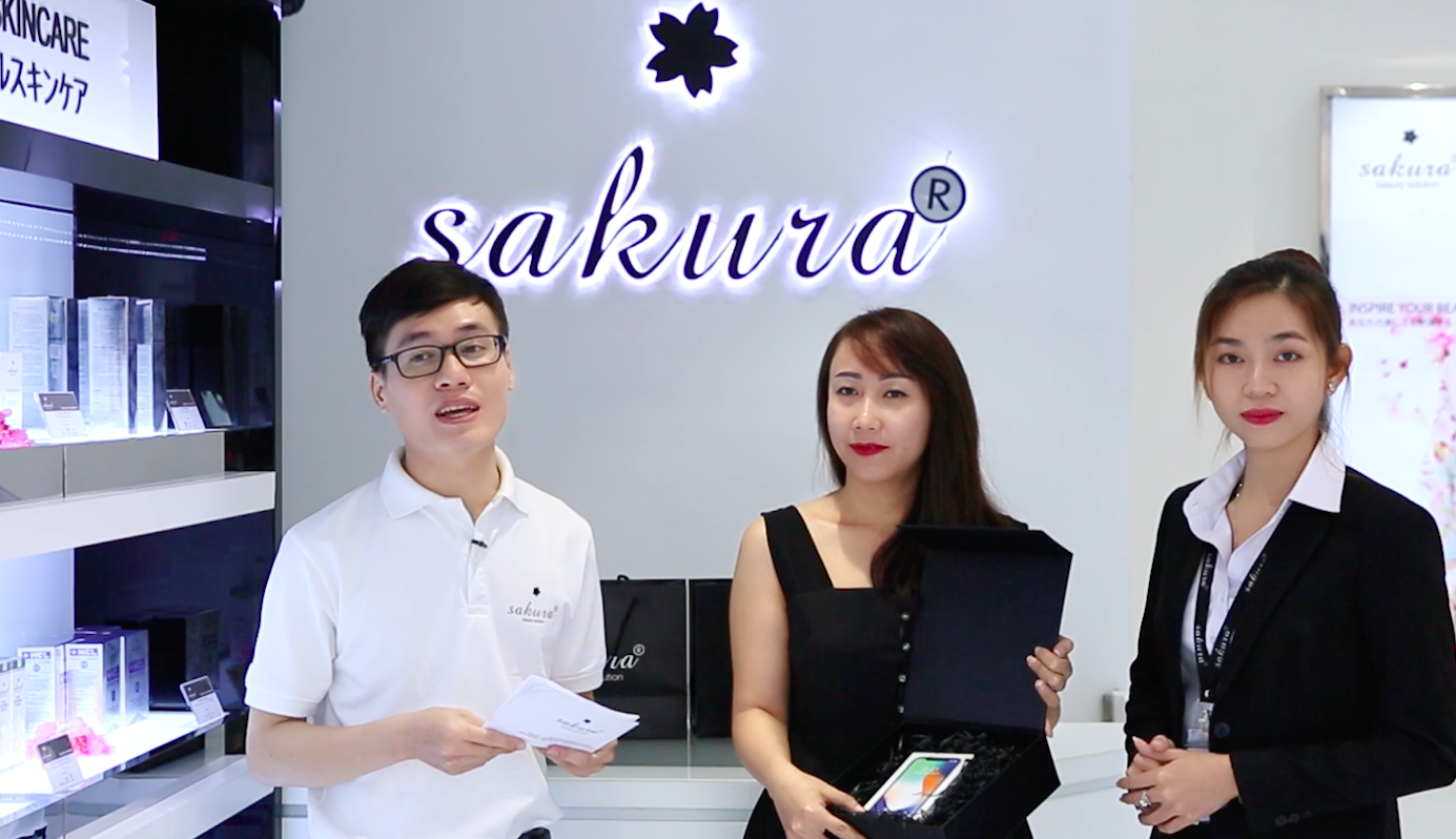 Trao giải chương trình bốc thăm trúng thưởng iPhone X